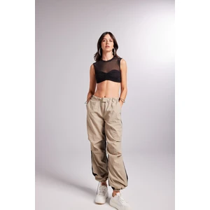 Holly Lolly Bel ve Paçası Ayarlanabilir Lastikli Çift Renk Bicolor Paraşüt Pantolon Bej