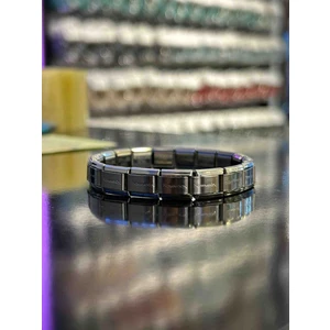 Evrim Akdamar Yazılı Italyan Charmlı Bileklik