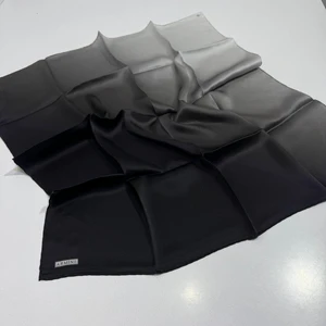 İpek Eşarp Nostalji - 8971-09 Siyah Gri Degrade Twill