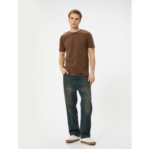 Basic Tişört Slim Fit Bisiklet Yaka Kısa Kollu Pamuklu