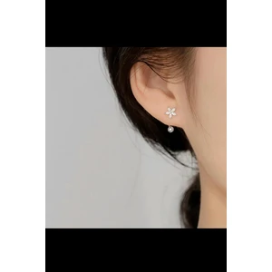 Ares Collection Zirkon Taşlı Çiçek Model 1 Adet Kulak Memesi Helix Tragus Rook Uyumlu Piercing Küpe