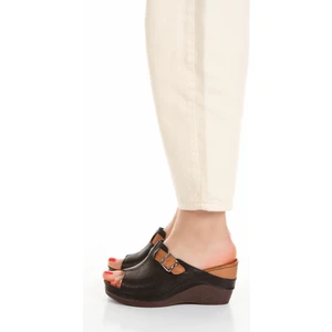 Deri Lazer Deliklı Dolgu Topuk Kadın Terlik