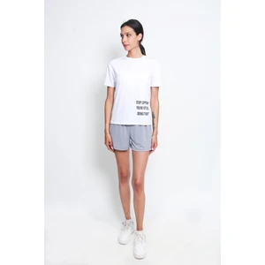 BRV-004 Beyaz Kadın Tshirt