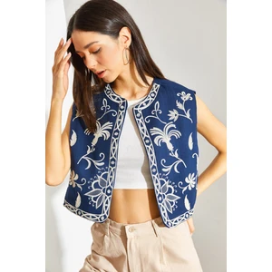 Kadın Nakış Işlemeli Astarlı Keten Yelek