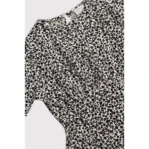 (Kids Girl) Desenli Uzun Kol Kısa Çiçekli Elbise