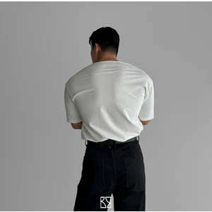 Tarz Cool Geniş Pis Yaka  Pamuklu T-Shirt