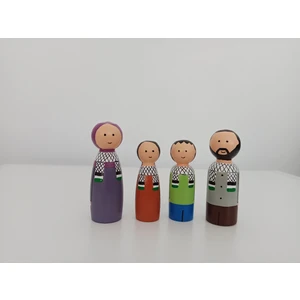 Ahşap Oyuncak Peg Bebek 4 Kişilik Filistin Atkılı Pegdoll Aile