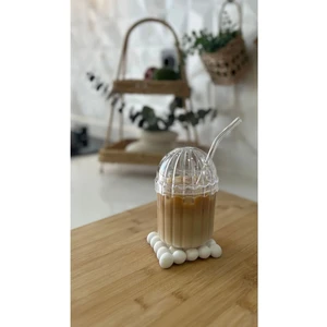 New Life Çizgi Kapaklı 430ML Pipetli Kahve Sunum Bardağı PLASTİK MİKADIR ( CAM DEĞİLDİR )