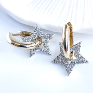 Zircon Taş Luxury Yıldız Küpe