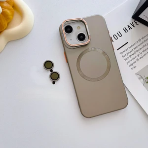 Apple iPhone 15 Uyumlu Kılıf Zebana Titanium Rubber Kılıf (Kablosuz Şarj Destekli) Natürel Titanyum