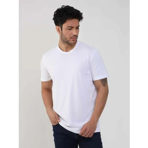 Beyaz Erkek Slim Fit Düz O Yaka T-shirt - 105456