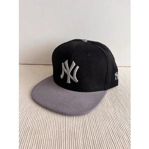 Ny Nakışlı Arkasından Ayarlanabilir  Gri-Siyah Renk Hip Hop Şapka