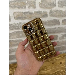 Vip Case Iphone 13 Vivid Uyumlu Kabartmalı Dikiş Detaylı Baklava Desenli Parlak Vivid Kılıf