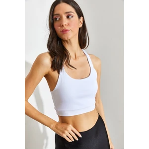 Kadın Sporcu Crop Atlet