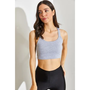 Kadın Sporcu Crop Atlet