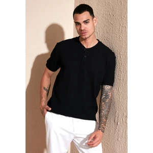 Pamuklu Relaxed Fit Düğmeli Sıfır Yaka T Shirt Erkek T Shirt 5902737