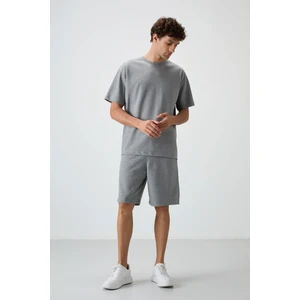 Air Jones Gri Melanj Pamuklu Kalın Yumuşak Dokulu Oversize Fit Basic Erkek Şort Takım - 85249