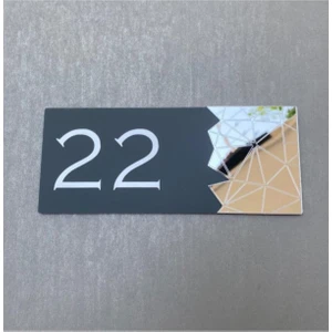 Silver Mirror Serisi Kapı Numarası