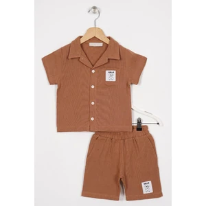 Arma Detaylı Kahverengi Renk Erkek Çocuk Şortlu Takım