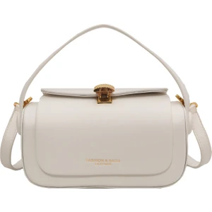 Modaya Uygun, Modaya Uygun ve Üst Düzey Küçük Kare Çanta (Yurt Dışından)