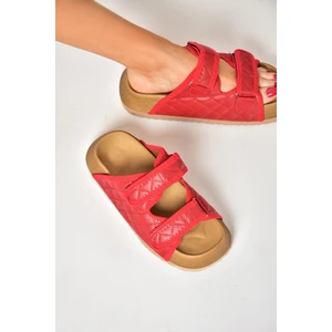 Fox Shoes S811546209 Kırmızı Kalın Tabanlı Kadın Terlik