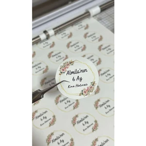 Butik Sosyetik Kına Hatırası Kolonya Şişe Etiketi Yuvarlak 4x4 cm 108 Adet Kişiye Özel