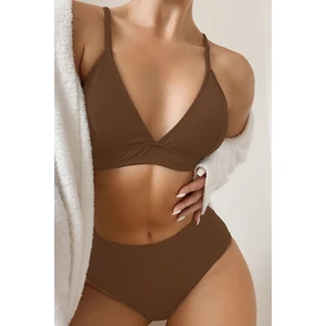 Ayarlanabilir Askılı Üçgen Tasarım Yüksek Bel Bikini Takımı