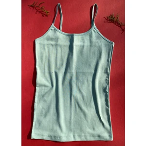 Pamuklu ve Likralı Fitilli 1 Adet Çağla Yeşili Renk Ip Askılı Gömlek Altı Kadın T-Shirt