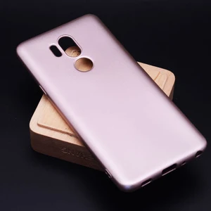 Techno Guru Lg G7 Için Esnek ve Şık Soft Premier Silikon Kılıf