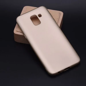 Techno Guru Samsung Galaxy J6 Için Esnek ve Şık Soft Premier Silikon Kılıf