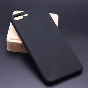 Techno Guru Honor 10 Için Esnek ve Şık Soft Premier Silikon Kılıf