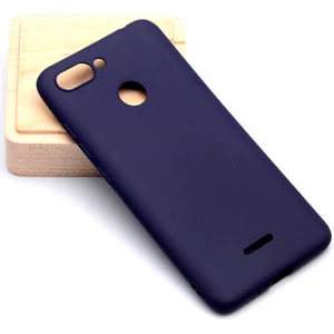 Techno Guru Redmi 6 Için Esnek ve Şık Soft Premier Silikon Kılıf