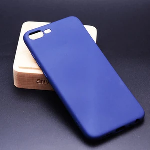 Techno Guru Honor 10 Için Esnek ve Şık Soft Premier Silikon Kılıf