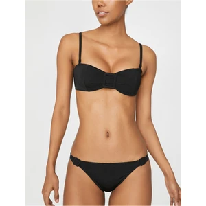 Siyah Kare Tokalı Bikini Üstü Db20050bu