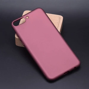 Techno Guru Huawei Y6 2018 Için Esnek ve Şık Soft Premier Silikon Kılıf