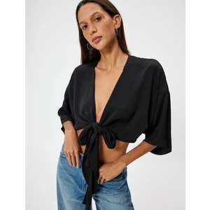 Crop Üst V Yaka Bağlama Detaylı Oversize Kimono Kol