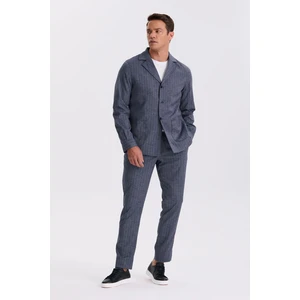 Lacivert Slim Fit Apaş Yaka Keten Karışımlı Çift Yırtmaçlı Çizgili Takım Elbise