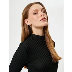 Dik Yaka Triko Kazak Uzun Kollu Slim Fit