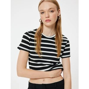 Basic T-Shirt Kısa Kollu Bisiklet Yaka Slim Fit