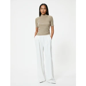 Kısa Kollu Triko Kazak Dik Yaka