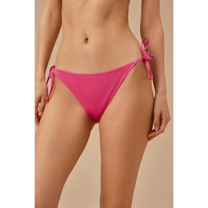 Ince Bağcıklı Bikini Alt