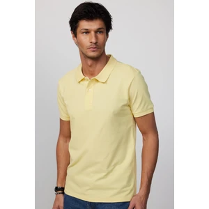 Erkek Slim Fit Dar Kesim Pamuklu Yumuşak Dokulu Serin Tutan Kumaş Düz Pike Polo Yaka Tişört