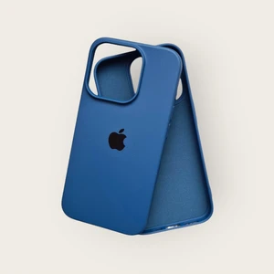 Stella Aksesuar Iphone 15 Pro Ile Uyumlu Içi Kadife Premium Lansman Telefon Kılıfı