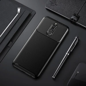 Techno Guru Huawei Mate 10 Lite Gofret Desenli Ultra Koruma Sağlayan Negro Silikon Kılıf