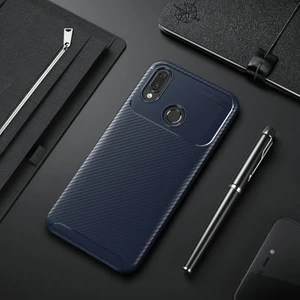 Techno Guru Honor Play Gofret Desenli Ultra Koruma Sağlayan Negro Silikon Kılıf