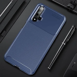Techno Guru Honor 20 Gofret Desenli Ultra Koruma Sağlayan Negro Silikon Kılıf