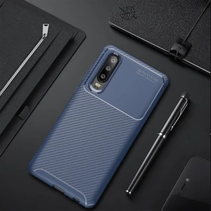 Techno Guru Huawei P30 Gofret Desenli Ultra Koruma Sağlayan Negro Silikon Kılıf