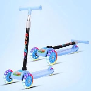 Çocuk Scooter'ı 2-8 Yaşında Üç Tekerlekli Yanıp Sönen Tekerlekli Scooter Katlanır (Yurt Dışından)