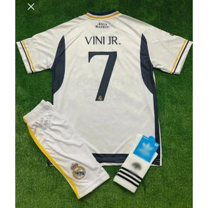 Cheecky Chic Real Madrid 2023/24 Yeni Sezon Vini Jr Çocuk Forması Şort Çorap 4'lü Set Zyn