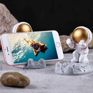 My Home Hediyelik Dekoratif Astronot Telefon Tutacağı
